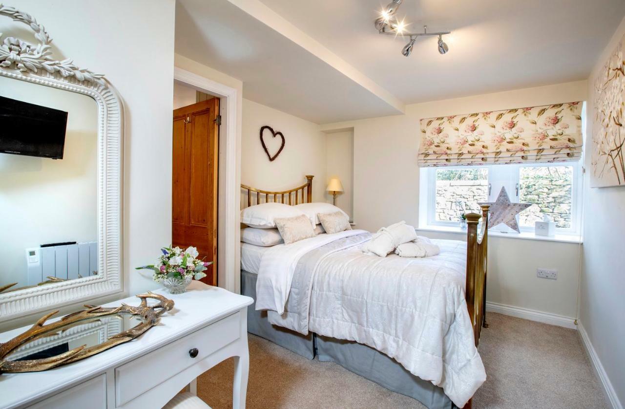 The Stables Apartment Сетъл Екстериор снимка