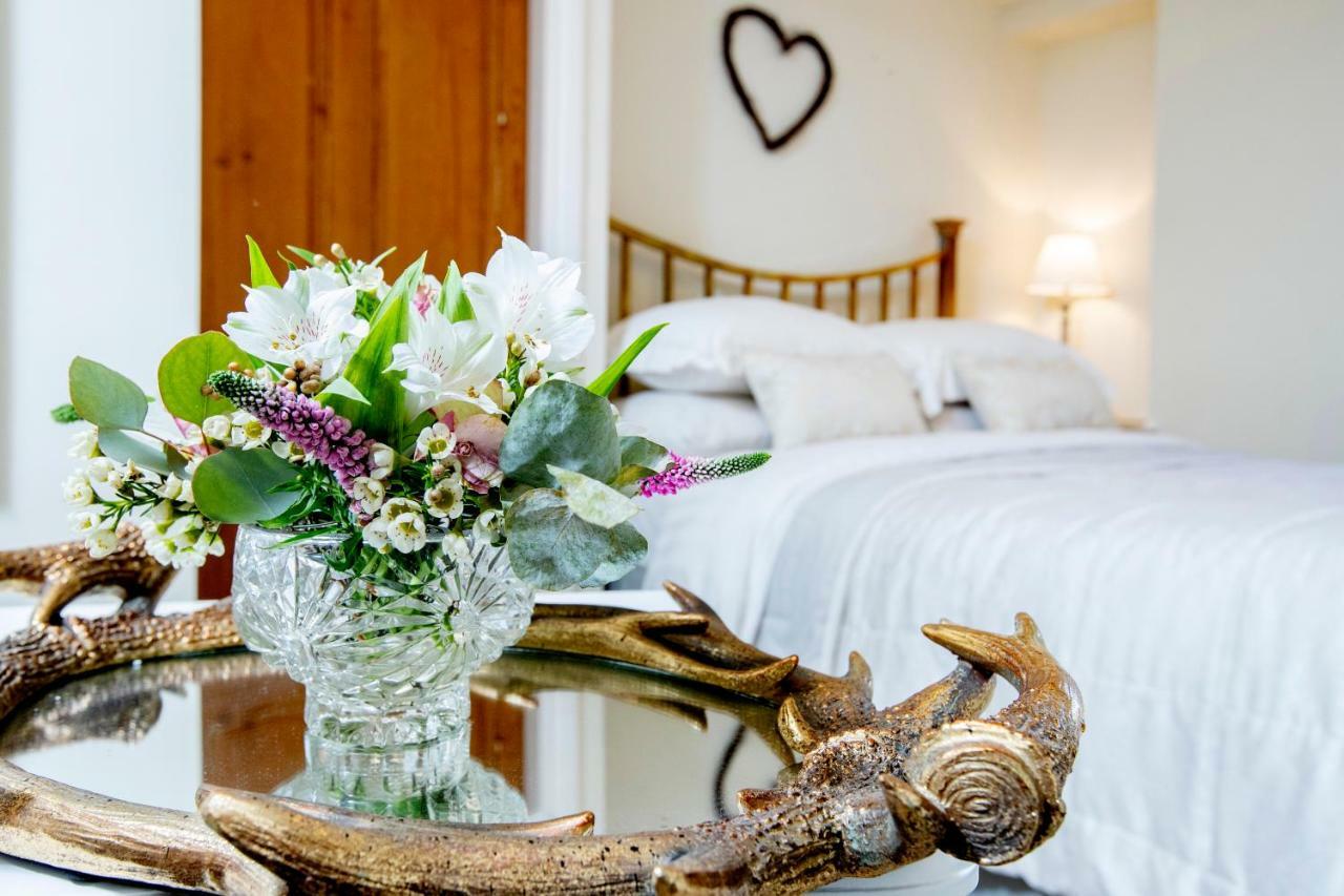 The Stables Apartment Сетъл Екстериор снимка
