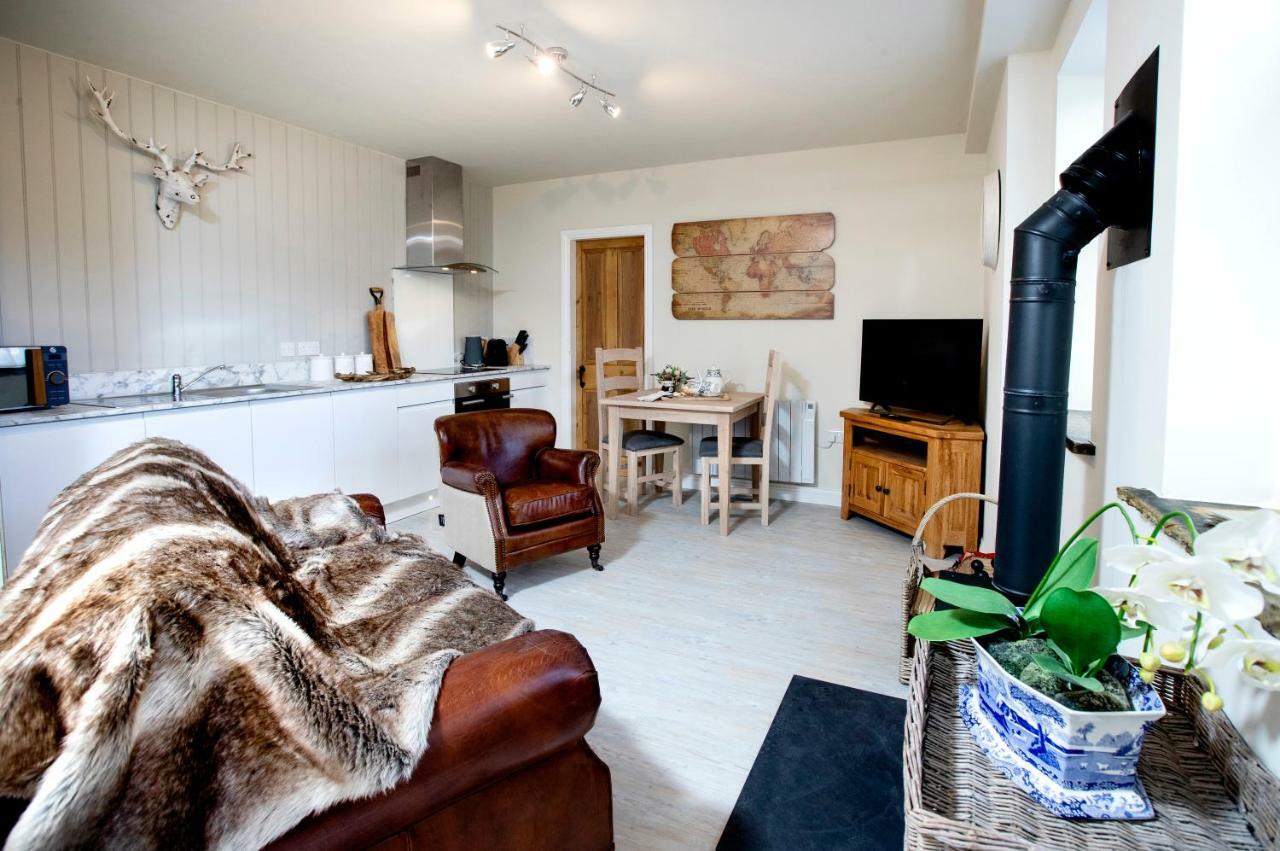 The Stables Apartment Сетъл Екстериор снимка